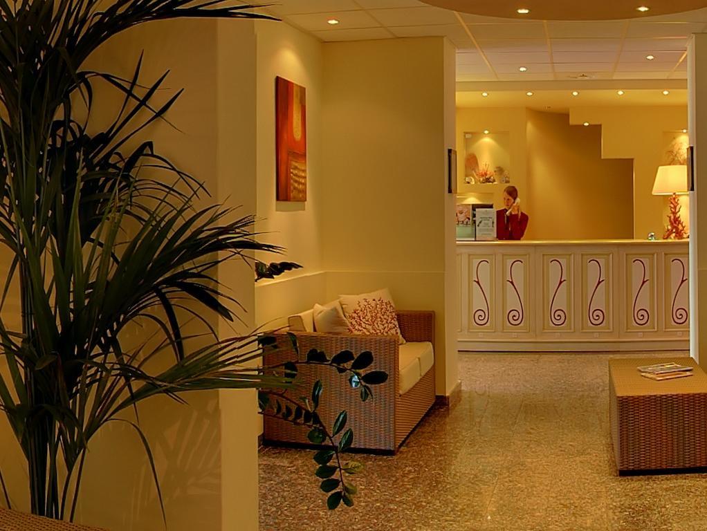 Hotel Corallo Изола-Росса Экстерьер фото